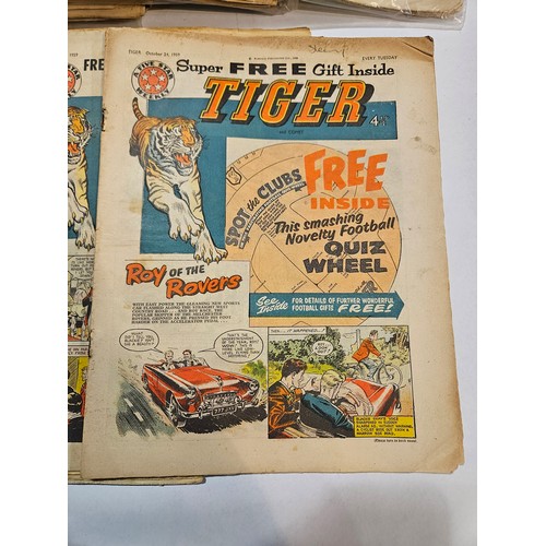 9038 - A box of mid 20th Century 'Tiger' Comics (Tiger and Comet) (1959-65) to include issues after Tigers ... 