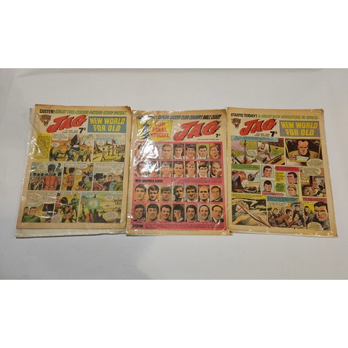 9039 - A box of mid to late 20th Century 'Tiger and Hurricane' Comics with issues ranging from 22nd May 196... 