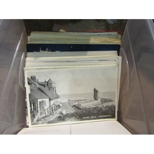 4272 - A collection of postcards together with two albums of postcards of Germany, Berlin scenes of post-wa... 