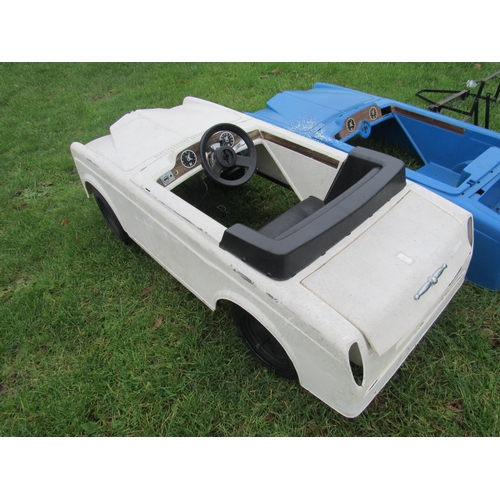 9142 - A 1980s Sharna for Triang Rolls Royce pedal car with electric motor, for spares or repair. Together ... 