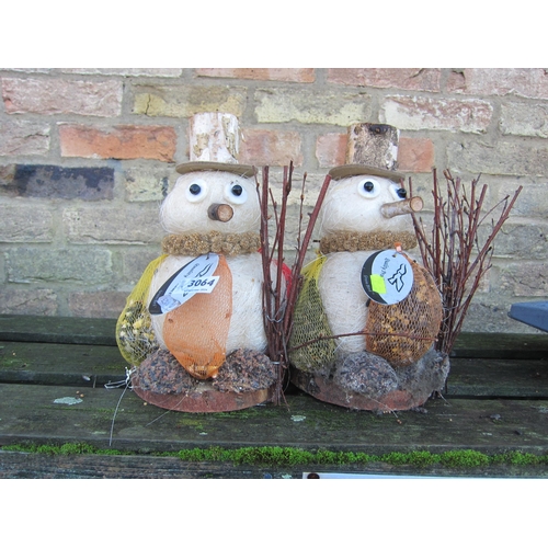 3064 - 2 Snowmen bird feeders