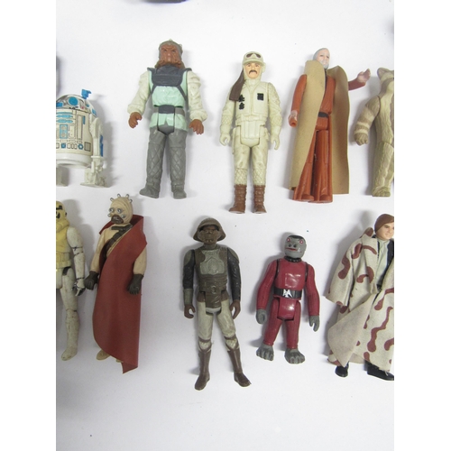 9053 - A collection of loose and playworn vintage Kenner/Palitoy Star Wars figures and vehicles to include ... 