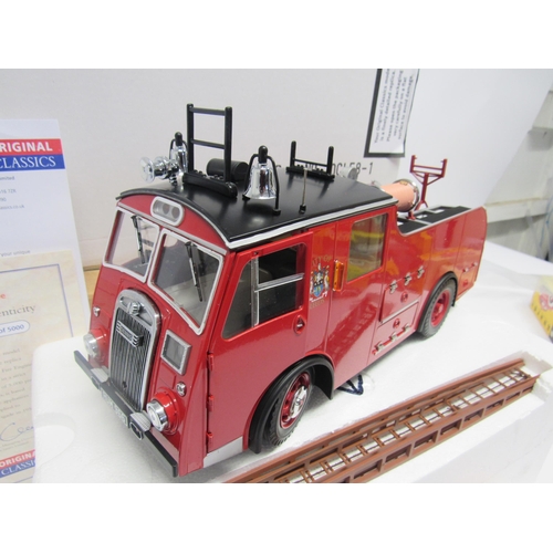 9439 - A boxed Original Classiscs OCLF8-1 limited edition 1:18 scale diecast model Dennis F8 Fire Engine, n... 