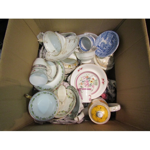 1568 - A box containing various tea and coffee wares including Wedgwood, Spode Italian, Royal Worcester etc... 