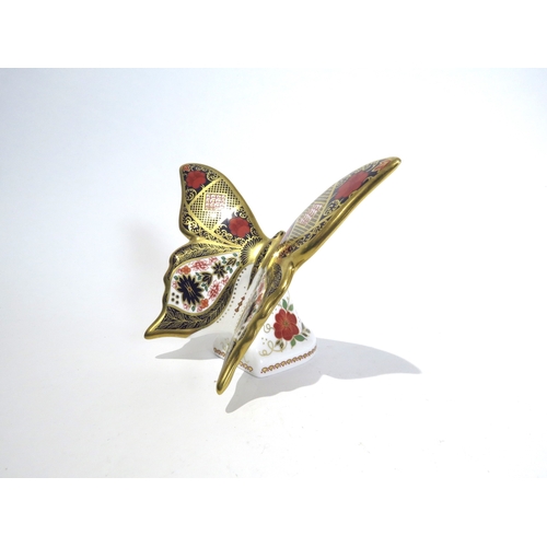 4506 - A Royal Crown Derby paperweight Old Imari solid gold band Butterfly, gold stopper, boxed 10.5cm tall