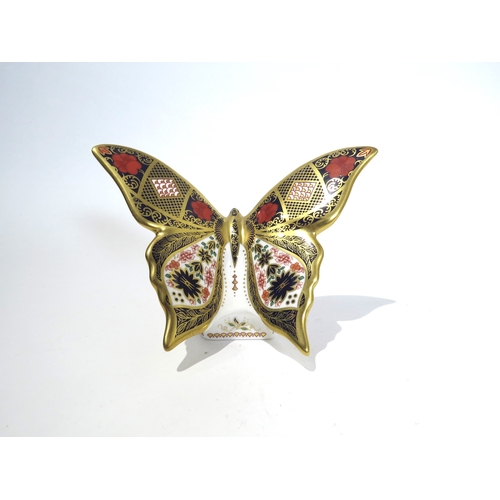 4506 - A Royal Crown Derby paperweight Old Imari solid gold band Butterfly, gold stopper, boxed 10.5cm tall