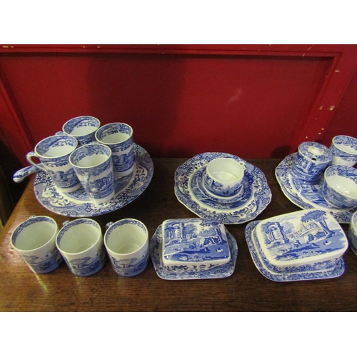 4025 - A good quantity of Spode 