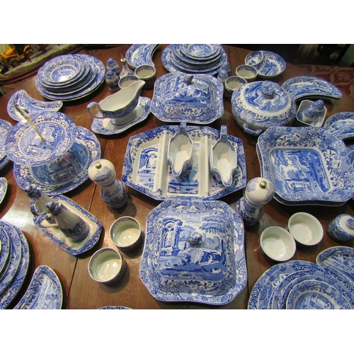 4242 - An extensive Spode 'Italian' pattern dinner service comprising of plates tureens, bowls, sauce boats... 