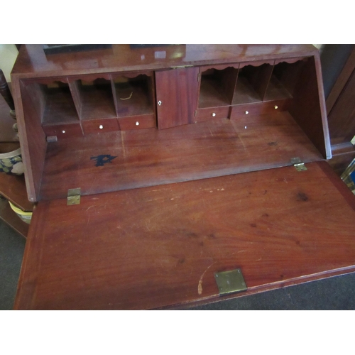 1021 - A Georgian mahogany bureau with fitted interior, 106cm tall x 53cm deep x 98cm wide