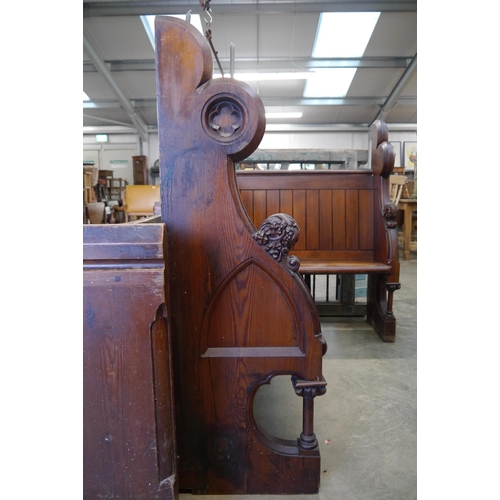 2008 - A Victorian pitch pine corner pew