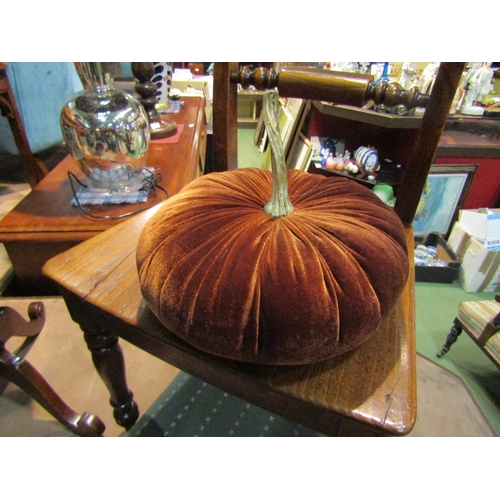 4223 - A pair of amber velvet pumpkins, 30cm diameter