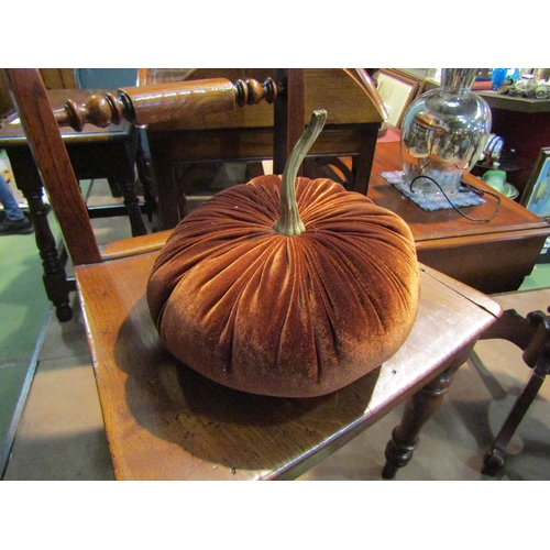 4223 - A pair of amber velvet pumpkins, 30cm diameter