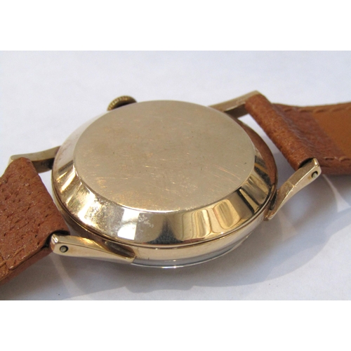 8150 - ROLEX: A Rolex 9ct gold cased gentleman's wristwatch on pigskin leather strap, the textured honeycom... 