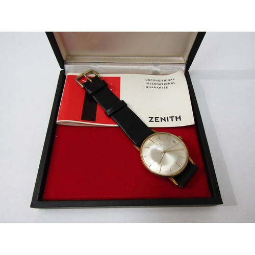 8182 - ZENITH: An 18ct gold cased Zenith automatic wristwatch on leather strap, dial with baton markers, ce... 