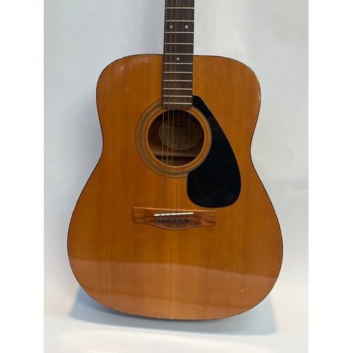 5078 - A Yamaha FG-300A western style acoustic guitar with hard case