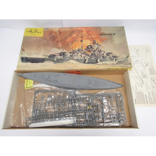 5076 - Five part built plastic model kits to include Tamiya 1:35 scale T-10 JSIII Soviet Union Army Heavy T... 