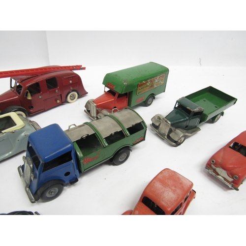 5060 - A collection of loose and playworn Triang Minic clockwork vehicles, comprising nine tinplate example... 