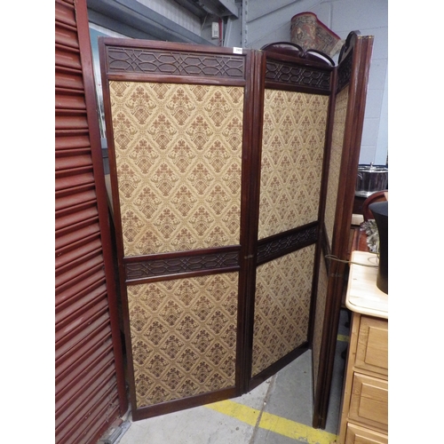 2409 - A 1920's four-fold mahogany room screen