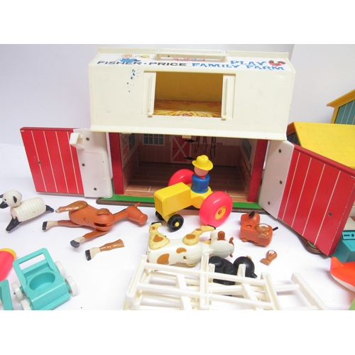 5028 - A collection of vintage Fisher Price toys including Play Family Farm, Play Family House, Play Family... 