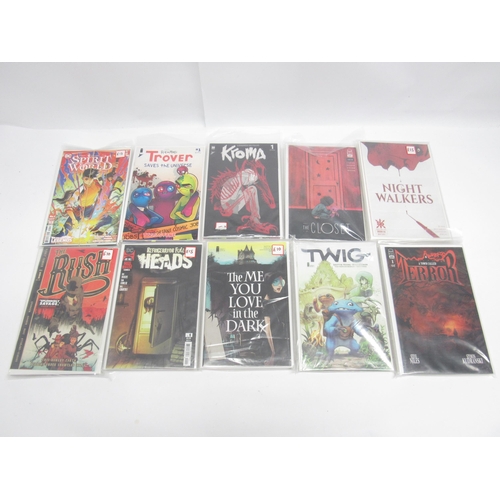 5023 - A collection of Modern Age comic books by Marvel, DC, Image Comics, Dark Horse and others, including... 