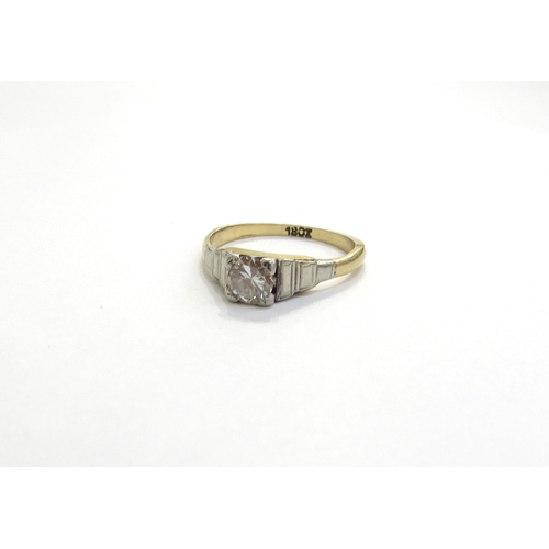 6272 - A diamond solitaire ring 0.25ct approx round diamond in square setting with stepped shoulders, stamp... 