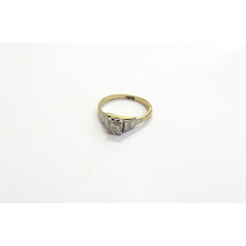 6272 - A diamond solitaire ring 0.25ct approx round diamond in square setting with stepped shoulders, stamp... 