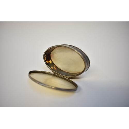 8014 - An early to mid 18th Century elliptical shape tortoiseshell silver and Mother-of-Pearl panelled snuf... 