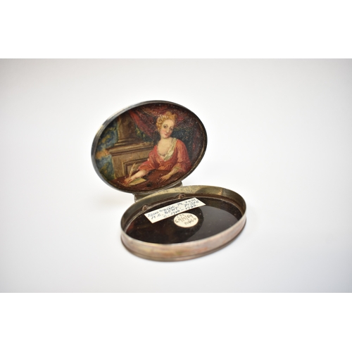 8012 - A late 17th/early 18th Century tortoiseshell and silver oval snuff box with stand away hinge.  The t... 