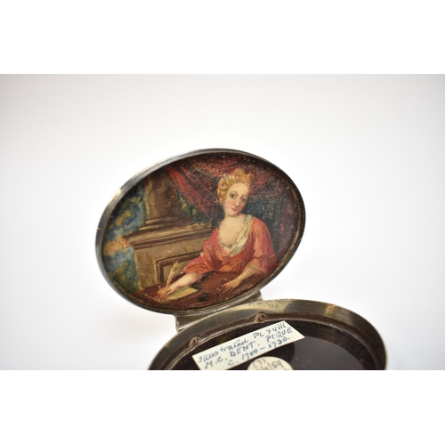 8012 - A late 17th/early 18th Century tortoiseshell and silver oval snuff box with stand away hinge.  The t... 