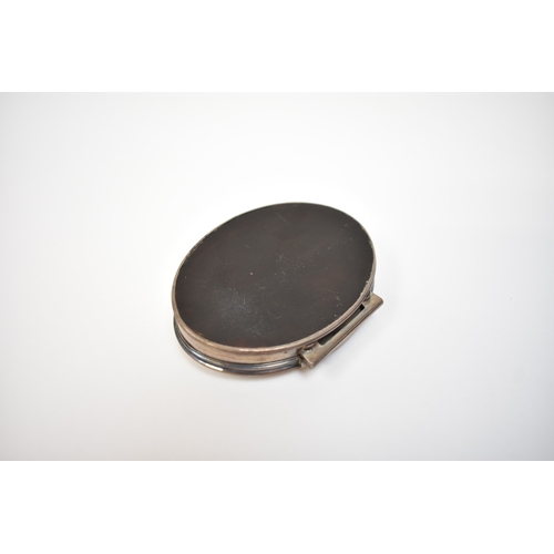 8012 - A late 17th/early 18th Century tortoiseshell and silver oval snuff box with stand away hinge.  The t... 