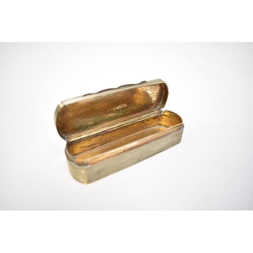 8009 - A reeded oblong trinket box, 2.2cm x 9.5cm x 3.3cm