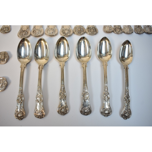 8118 - Queens pattern flatware comprising six teaspoons, eight spoons, two serving spoons, eight small fork... 