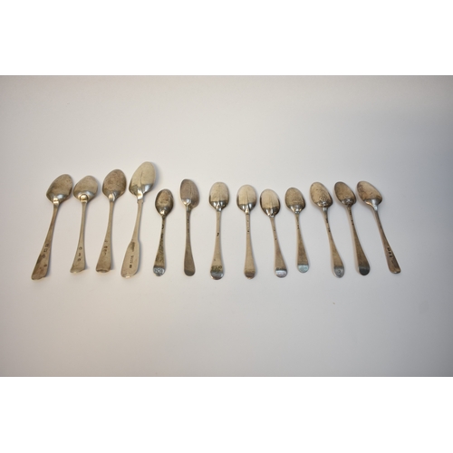 8125 - Thirteen silver teaspoons the majority are Georgian including fancy back, rat tail etc, some with mo... 