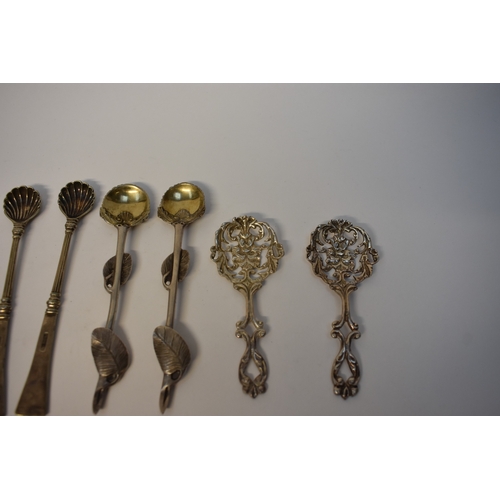 8123 - Two pairs of long handled salt spoons and pierced pair of spoons including leaf form, shell form and... 