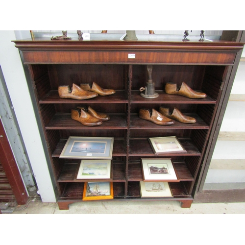 2078 - A Georgian mahogany open bookcase with adjustable shelves 126w x 142t x 32cm deep