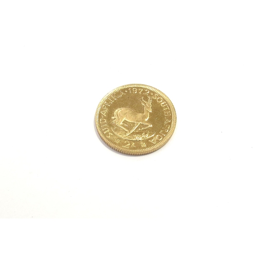 6326 - A 1972 South African gold 2 Rand coin