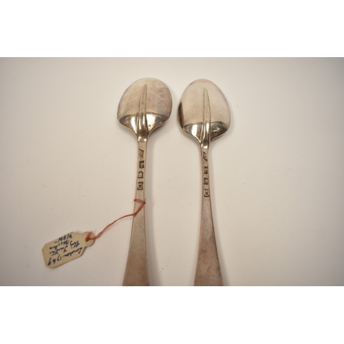 8131 - A pair of George III Elizabeth Tookey silver Hanoverian rats-tail spoons, both London 1769, 105g