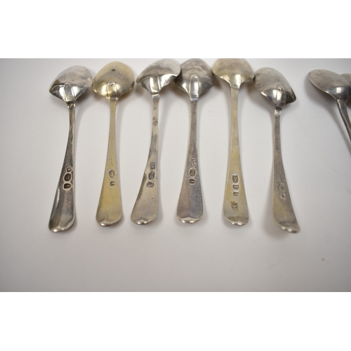 8142 - Ten silver teaspoons all with bright cut detail, including five by Thomas Evans, London 1784, 116g