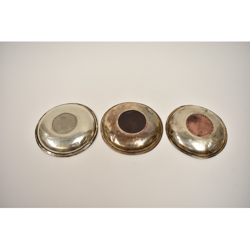 8093 - Three Lawrence Emanuel silver pin dishes set with coins, two set with a cartwheel penny the other a ... 