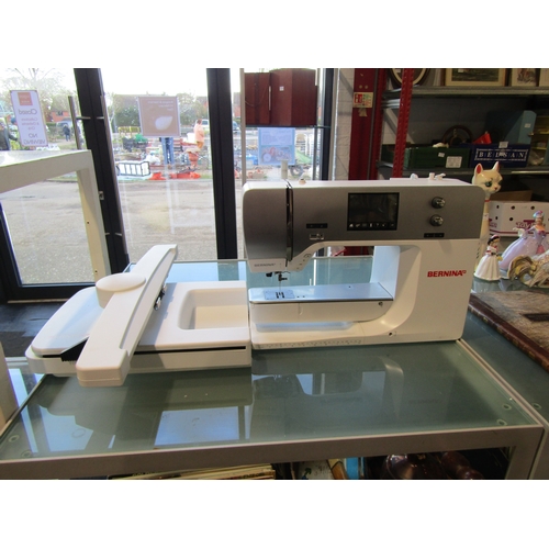 1149 - A. Bernina B750 Qilters Edition electric sewing machine with accessories, lead, pedal and box. Scree... 