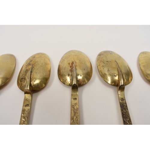 8096 - Six 19th Century Czechoslovakia silver gilt, Trefid spoons with decorative backs, 18.7cm long, 270g