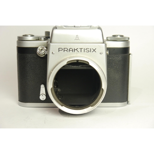 6006 - A Praktisix 6x6 SLR Medium Format Camera w/ Carl Zeiss Jena Tessar 80mm f2.8 lens