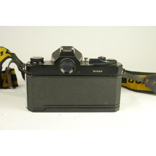 6033 - A Cased Nikon Nikkormat FT3 35mm film camera w/Nippon Kogaku Nikon Nikkor-Q Auto f2.8 135mm Telephot... 