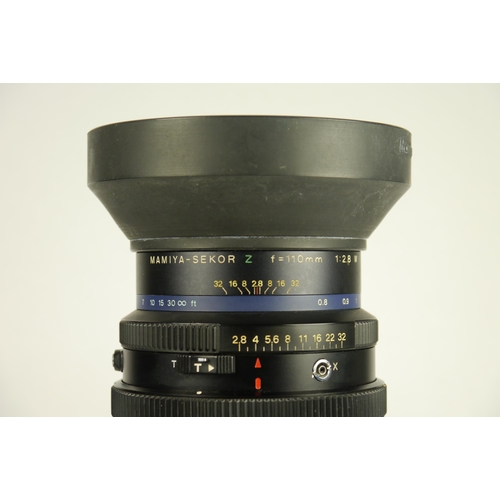 6063 - A Cased Mamiya RZ67 Pro Camera Body comes with:
Mamiya-Sekor Z 110mm F2.8 W lens
Mamiya-Sekor Z 90mm... 