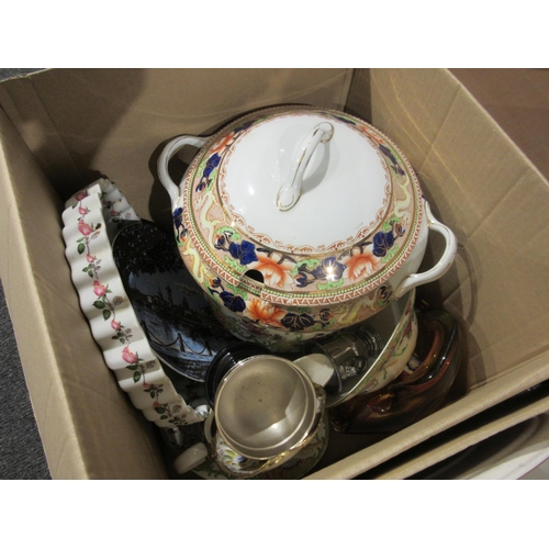 1442 - Two boxes of mixed decorative china, glass and small decorative pieces