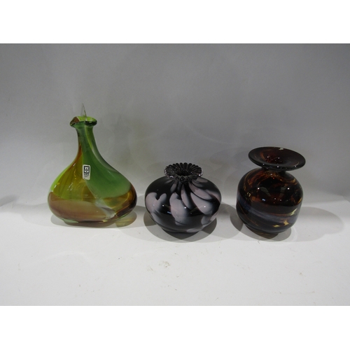 1426 - Four pieces of art glass including an Alum Bay blue glass bowl and Mdina scent bottle with stopper