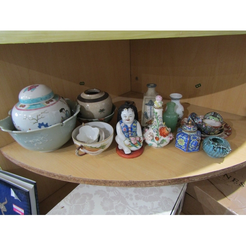 1454 - A collection of Oriental items including miniature vases, bowls, ginger jars etc. some a/f