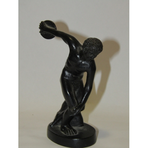 4348 - A small Grand Tour bronze figure of discus thrower, 12cm tall