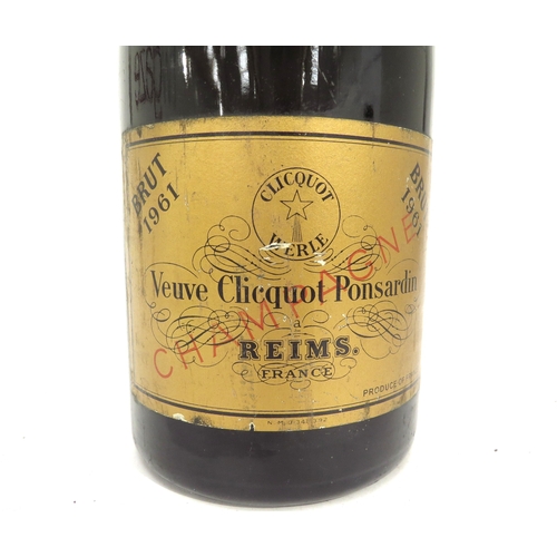 7122 - 1961 Veuve Cliquot Ponsardin, Magnum