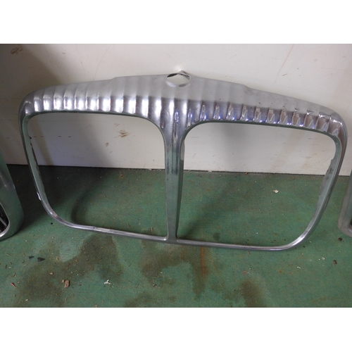 Lot 8040      